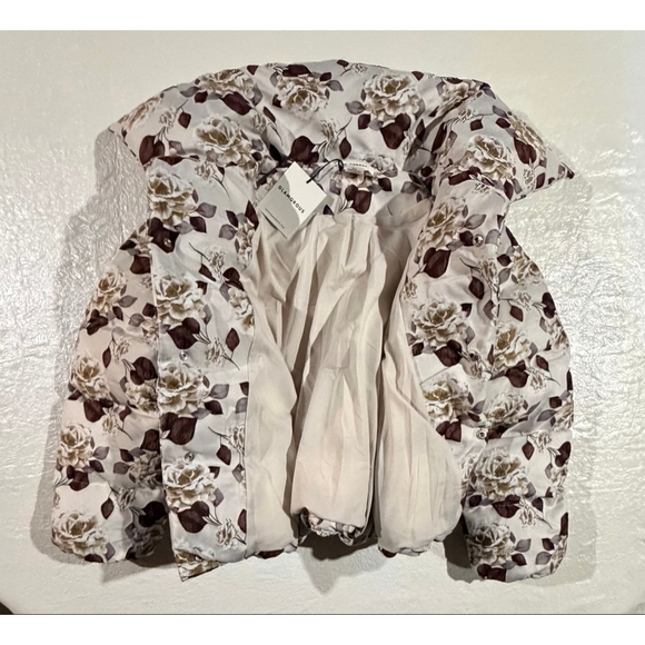 NWT Glamorous LuLus Seriously Comfy Light Grey Floral Jacquard Quilted Puffer XS - Picture 3 of 9